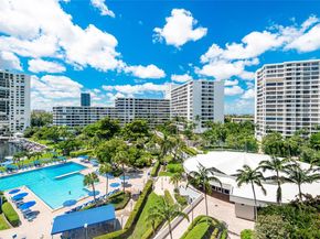 2500 Parkview Dr 821, Hallandale Beach FL 33009
