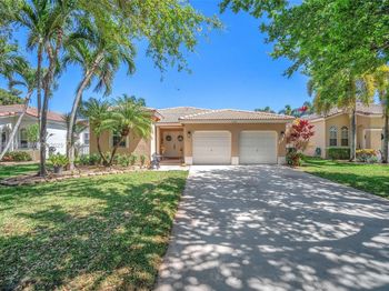4362 NW 44th Ter