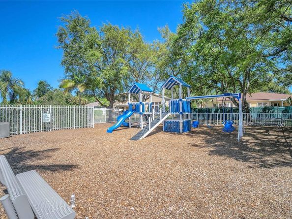 4362 NW 44th Ter, Coconut Creek FL 33073