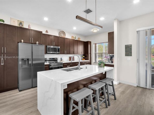 4362 NW 44th Ter, Coconut Creek FL 33073