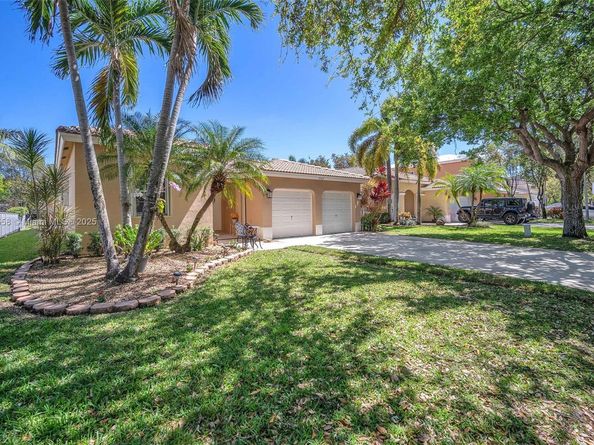 4362 NW 44th Ter, Coconut Creek FL 33073