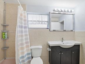 330 SE 2nd St 501G, Hallandale Beach FL 33009