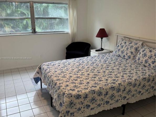 1445 Atlantic Shores Blvd 206, Hallandale Beach FL 33009
