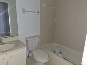 2318 NE 42nd Cir, Homestead FL 33033