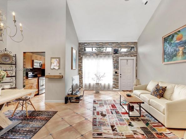 5170 Nesting Way B, Delray Beach FL 33484