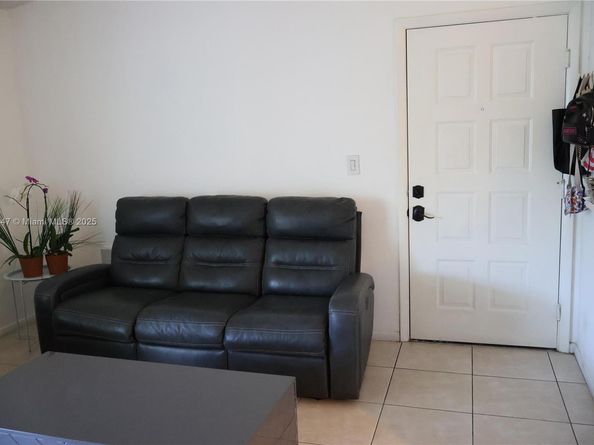 4680 NW 102nd Ave 20220, Doral FL 33178