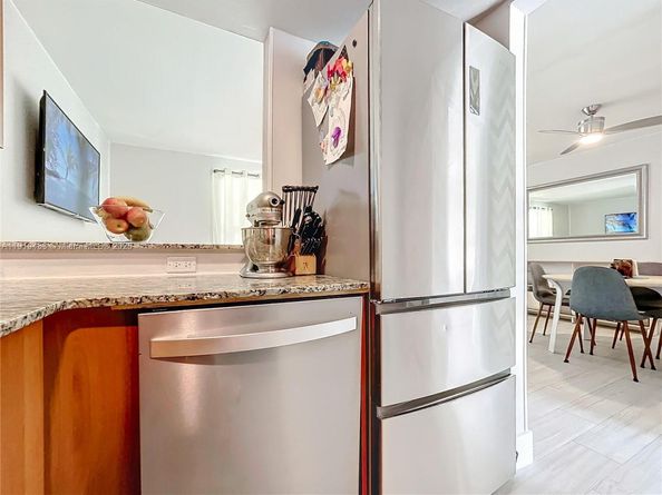 651 NE 60th St 12, Miami FL 33137