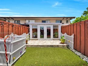 12226 SW 17th Ln 107P, Miami FL 33175