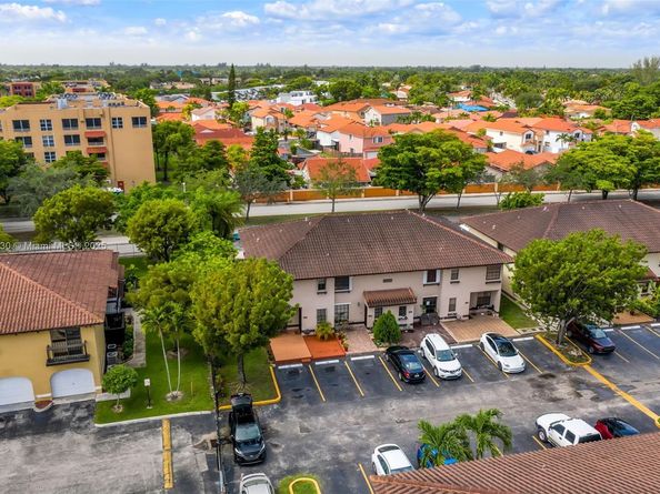 12226 SW 17th Ln 107P, Miami FL 33175