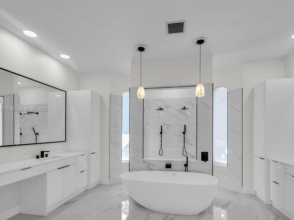 6360 NW 120th Dr, Coral Springs FL 33076