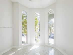 6360 NW 120th Dr, Coral Springs FL 33076