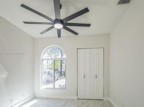 6360 NW 120th Dr, Coral Springs FL 33076