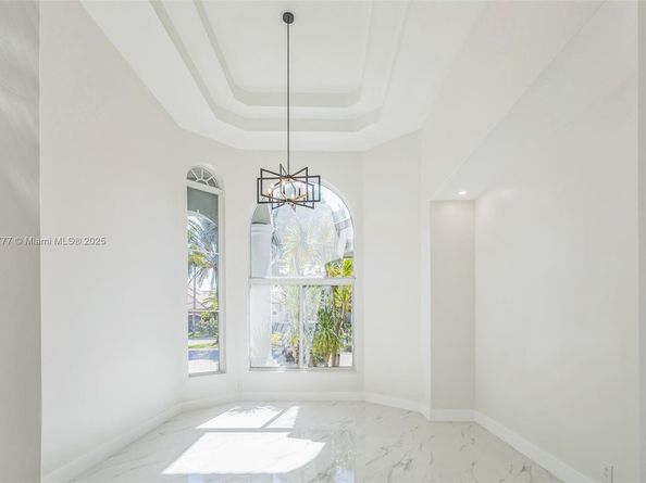 6360 NW 120th Dr, Coral Springs FL 33076
