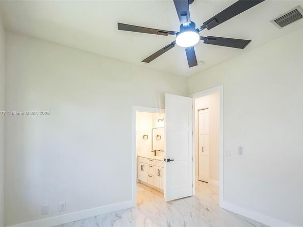 6360 NW 120th Dr, Coral Springs FL 33076