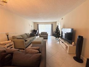 7120 S Devon Dr 110, Tamarac FL 33321