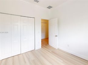 372 NE 26th Pl 201, Homestead FL 33033