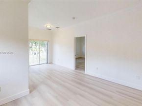 372 NE 26th Pl 201, Homestead FL 33033