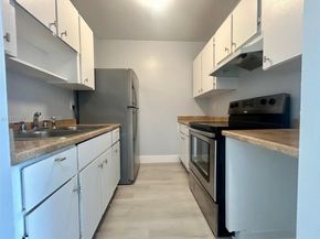 2309 S Federal Hwy 17, Boynton Beach FL 33435