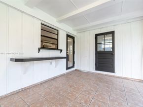 14230 SW 14th St, Davie FL 33325