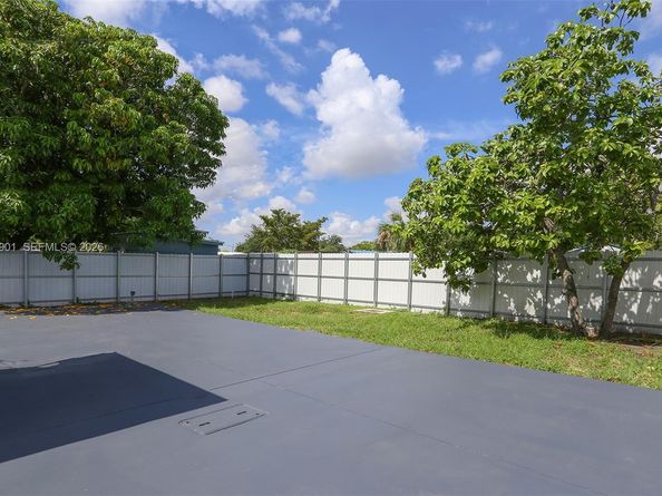 Undisclosed Address #A11960901, Opa-Locka FL 33054