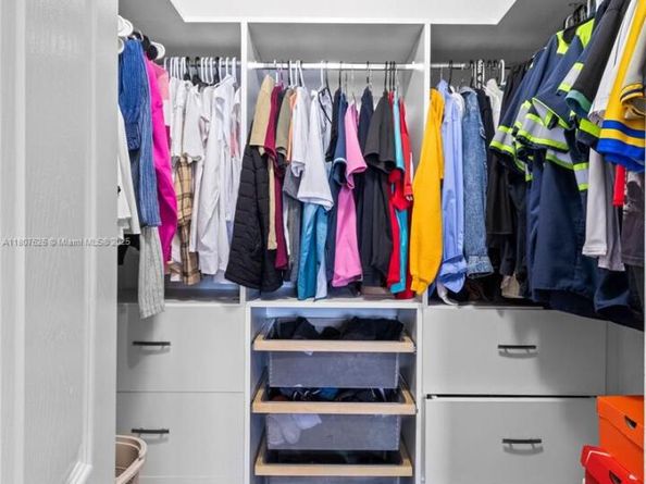 3508 W 88th Ter, Hialeah FL 33018