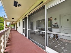 412 S Luna Ct 11, Hollywood FL 33021