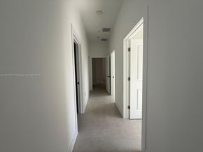 2788 NW 9th Pl, Fort Lauderdale FL 33311