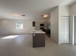 2788 NW 9th Pl, Fort Lauderdale FL 33311