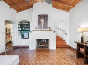 320 W 26th St, Miami Beach FL 33140