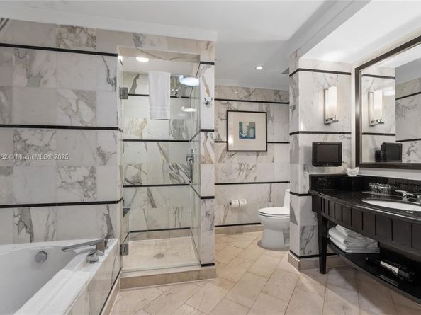 4391 Collins ave 616, Miami Beach FL 33140
