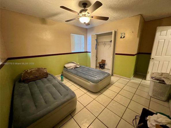 11950 SW 199th St, Miami FL 33177