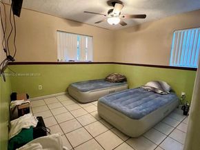 11950 SW 199th St, Miami FL 33177