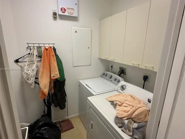 2470 Westmont Ln, Royal Palm Beach FL 33411