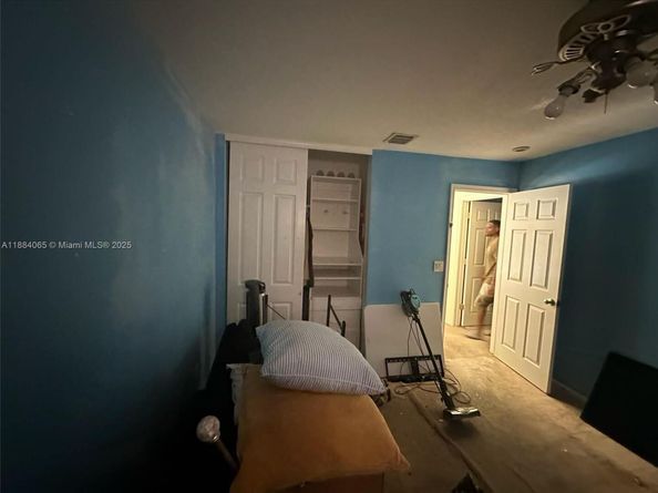2470 Westmont Ln, Royal Palm Beach FL 33411