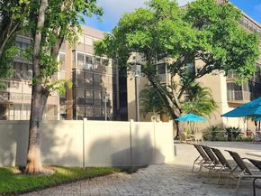 2802 N 46 Ave 521B, Hollywood FL 33021