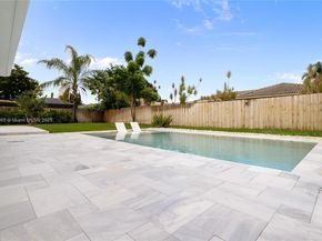 20847 Sugarloaf Ln, Boca Raton FL 33428