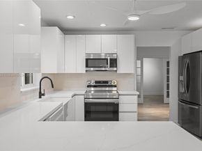 20847 Sugarloaf Ln, Boca Raton FL 33428