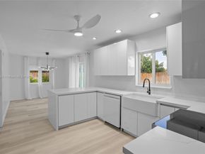 20847 Sugarloaf Ln, Boca Raton FL 33428