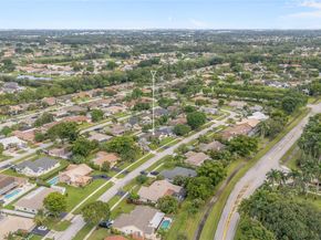 20847 Sugarloaf Ln, Boca Raton FL 33428
