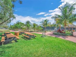 244 Durham F 244, Deerfield Beach FL 33442