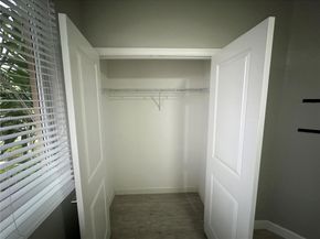 2800 NW 180th St, Miami Gardens FL 33056