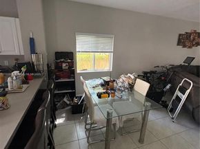 2800 NW 180th St, Miami Gardens FL 33056
