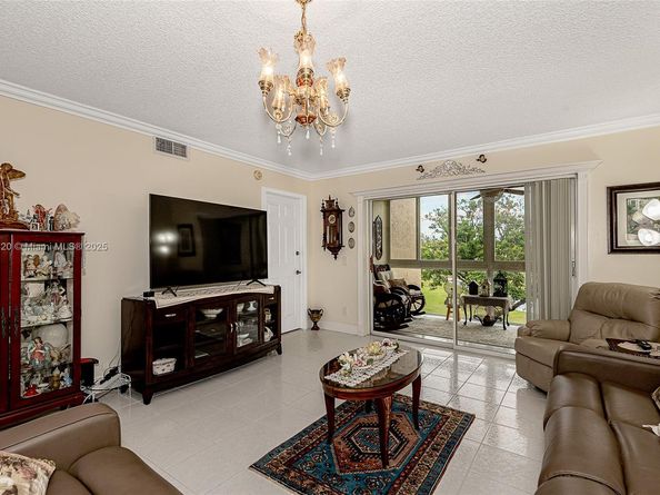 10315 NW 24th pl 307, Sunrise FL 33322