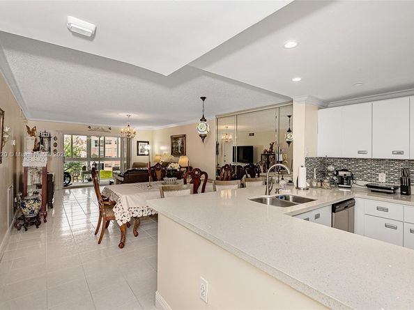 10315 NW 24th pl 307, Sunrise FL 33322