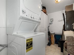 10315 NW 24th pl 307, Sunrise FL 33322