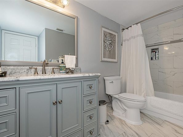 10315 NW 24th pl 307, Sunrise FL 33322