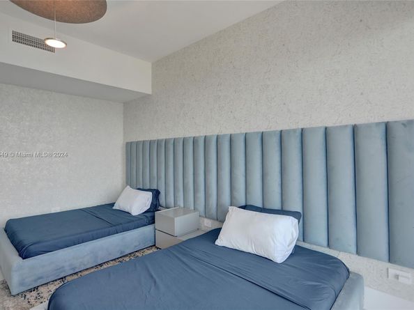 18501 Collins Ave 1902, Sunny Isles Beach FL 33160