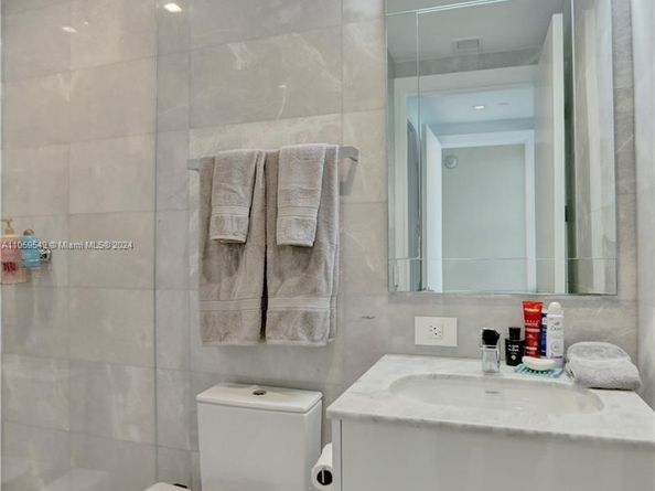 18501 Collins Ave 1902, Sunny Isles Beach FL 33160