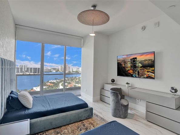 18501 Collins Ave 1902, Sunny Isles Beach FL 33160