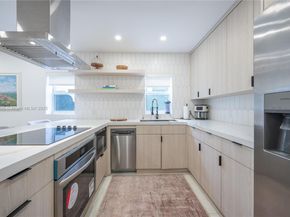 545 NW 47th St, Miami FL 33127